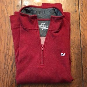 Vineyard vines 1/4 zip pull over